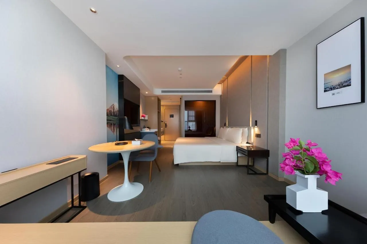 Atour Hotel Shenzhen Fuhai International Convention And Exhibition Center 4*,  Chiny